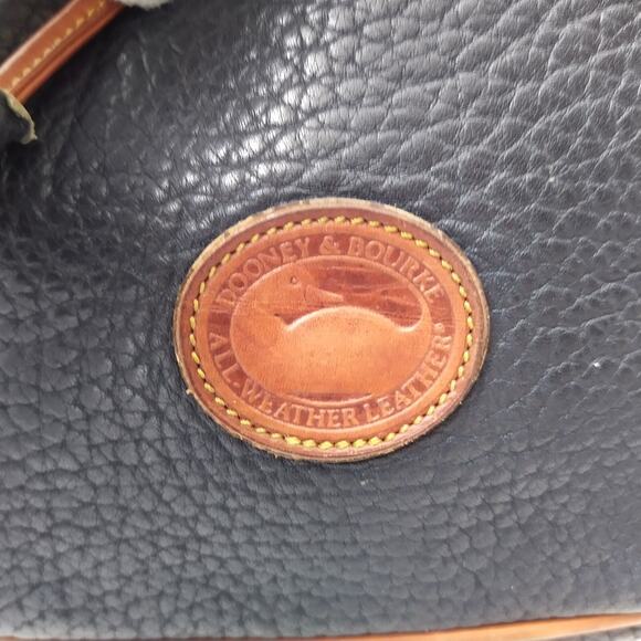 Dooney & Bourke Black Pebbled Leather Drawstring Crossbody Bag - Made in USA - Picture 4 of 16